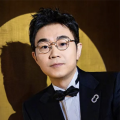 《飞驰人生3》《惊蛰无声》《镖人：风起大漠》分列票房榜前三位。